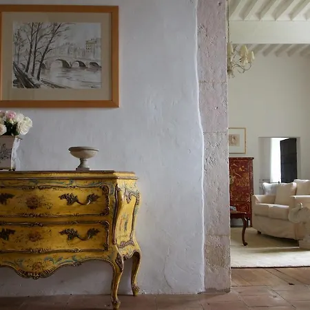 Chateau Bed & Breakfast *