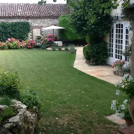 Chateau فندق مبيت وإفطار Cestayrols